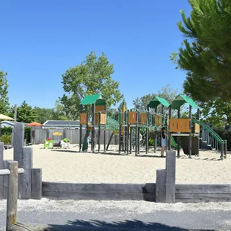 Domaine De Beaulieu Camping *
